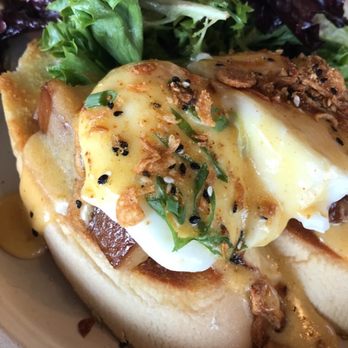 Egghead Cafe - Pork belly eggs Benedict - Coffee & Tea Near Me - Honolulu, Hawaii Egghead Cafe - Pork belly eggs Benedict - Coffee & Tea Near Me - Honolulu, Hawaii