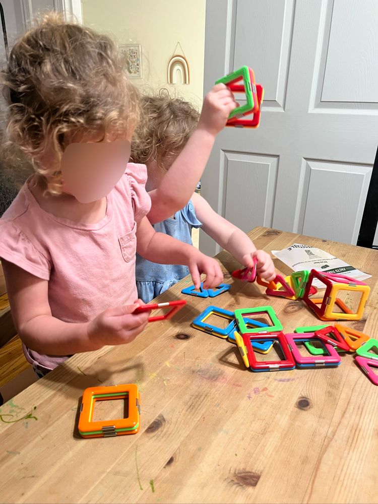 Jhay’s Place - childcare center in Portland, OR