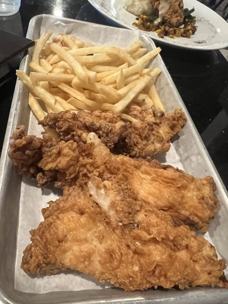 Madden's Casual Gourmet Logo