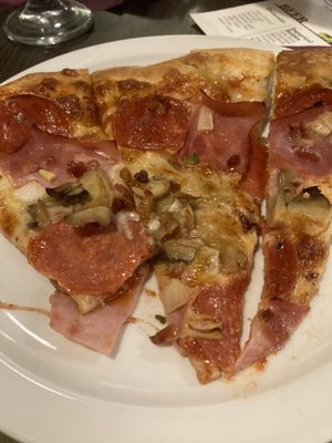 Gino's Pizzeria & Restaurant by null