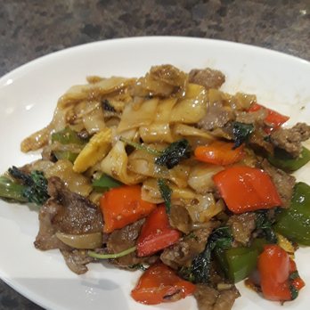 Dan's Kitchen - Drunken noodles. - Asian Fusion Near Me - Sturgeon Bay, Wisconsin Dan's Kitchen - Drunken noodles. - Asian Fusion Near Me - Sturgeon Bay, Wisconsin