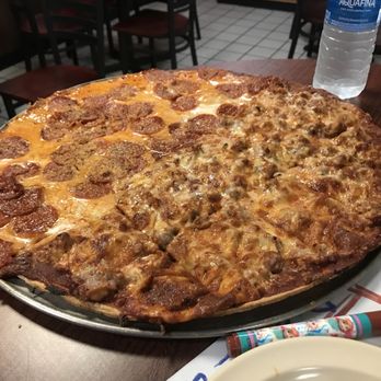 Affton Pizza Company - Half sausage half pepperoni - Pizza Near Me - Saint Louis, Missouri Affton Pizza Company - Half sausage half pepperoni - Pizza Near Me - Saint Louis, Missouri
