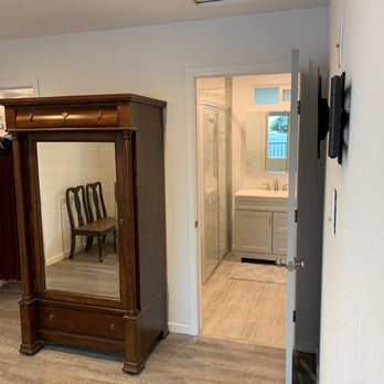 Paladino Tile Contractors - Tile flooring in bathroom by Paladino Tile. Love it! - General Contractors Near Me - Covina, California Paladino Tile Contractors - Tile flooring in bathroom by Paladino Tile. Love it! - General Contractors Near Me - Covina, California