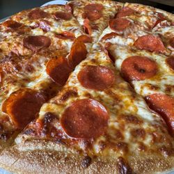 Papou's Pizza - 'Roni pizza