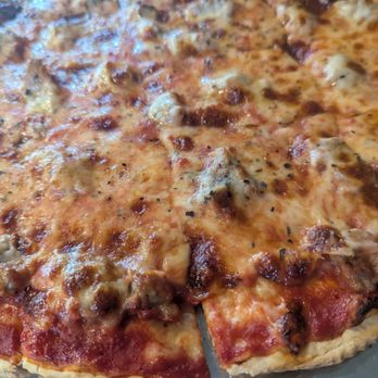 D'Agostino's Pizza and Pub - Sausage pizza - Pizza Near Me - Niles, Illinois D'Agostino's Pizza and Pub - Sausage pizza - Pizza Near Me - Niles, Illinois