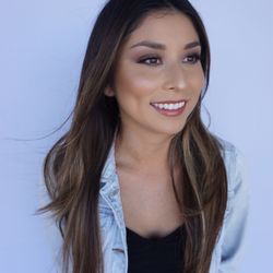 Joycejudithh - All ready for her engagement shoot! Book today!