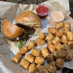 Half of a 285 Traffic Jam & Evergreen Rodeo with tots on the side. Yum!!! Half of a 285 Traffic Jam & Evergreen Rodeo with tots on the side. Yum!!!