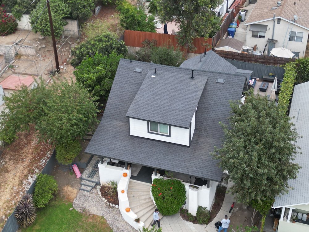 Slide of Francisco's Roofing