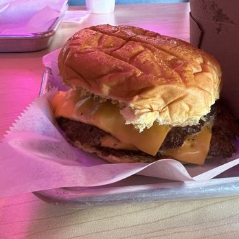 BunSlut - Plain burger regular bun - Burgers Near Me - Houston, Texas