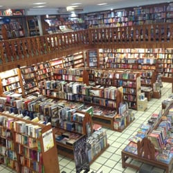 Centro Cultural Dante - El paraíso de los lectores.