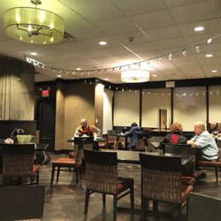 Quattro Hotel & Conf. Centre, an Ascend Hotel Collection Member - Breakfast area