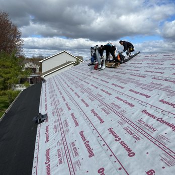 Modern Exterior - Roof installation - Roofing Near Me - Milwaukee, Wisconsin Modern Exterior - Roof installation - Roofing Near Me - Milwaukee, Wisconsin