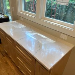 Stonecrafters - Kitchen countertop with 3cm  Quartz