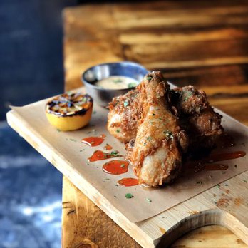 Bar Poet - Pizza Near Me - Toronto, Ontario Bar Poet - Pizza Near Me - Toronto, Ontario