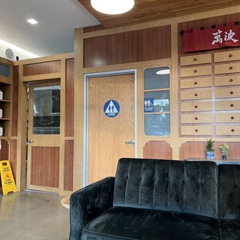 Wanpo Tea Shop - Two single-occupancy restrooms - Bubble Tea Near Me - Cupertino, California Wanpo Tea Shop - Two single-occupancy restrooms - Bubble Tea Near Me - Cupertino, California