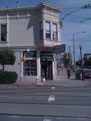 Seventeenth & Noe Market by null