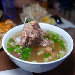 Yummy Trieu Chau - bone soup