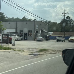 Quenchies - Pictures of the building