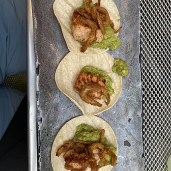 Mesa Modern Mexican - Salmon tacos with crispy onions and guacamole - Mexican Near Me - Easton, Pennsylvania Mesa Modern Mexican - Salmon tacos with crispy onions and guacamole - Mexican Near Me - Easton, Pennsylvania