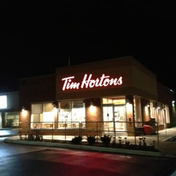 Tim Hortons - the front of a tim hortons store at night - Coffee & Tea Near Me - Georgina, Ontario