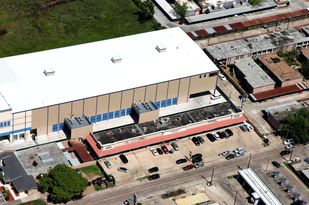 Slide of 1st Choice Roofing and Construction