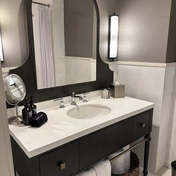 Hotel Valencia Riverwalk, Valencia Hotel Collection - Hotels Near Me - San Antonio, Texas