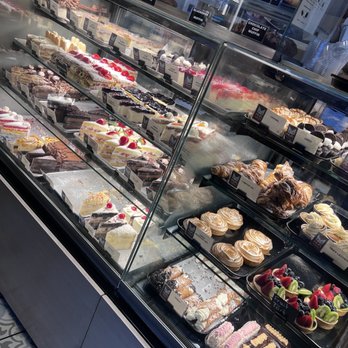 Mia's Bakery - Bakeries Near Me - Brooklyn, New York Mia's Bakery - Bakeries Near Me - Brooklyn, New York