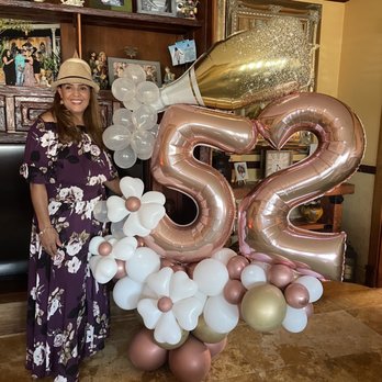 Jazz Balloon Decor - Ballon arrangement - Balloon Services Near Me