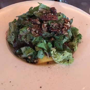 Seahorse Grille - Baby greens salad with mango and blueberry balsamic vinaigrette - New American Near Me - Ponte Vedra Beach, Florida Seahorse Grille - Baby greens salad with mango and blueberry balsamic vinaigrette - New American Near Me - Ponte Vedra Beach, Florida