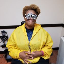 Walmart Vision & Glasses - Testing the prescription. Picture by Dr. Qtami