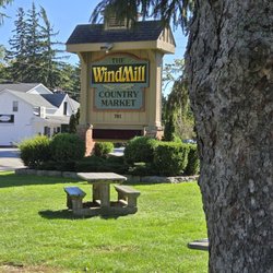 The Windmill Country Market
