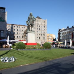 Georg Friedrich Händel Denkmal