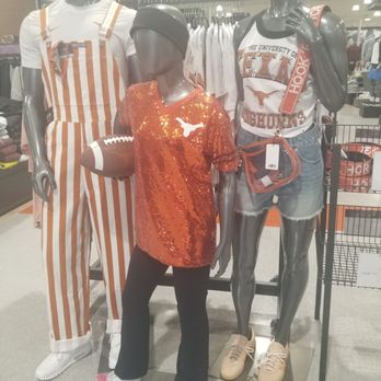 DICK'S Sporting Goods - Sporting Goods Near Me - Bee Cave, Texas DICK'S Sporting Goods - Sporting Goods Near Me - Bee Cave, Texas