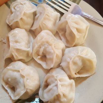 Laliguras Bistro - Steamed chicken momo - Himalayan/Nepalese Near Me - Jackson Heights, New York
