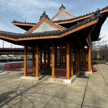 Ping Tom Memorial Park - Parks Near Me - Chicago, Illinois
