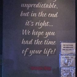 Elmo's Rock Bar & Grill - Decor