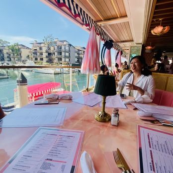 Nigel's Waterfront Restaurant - Bars Near Me - Long Beach, California