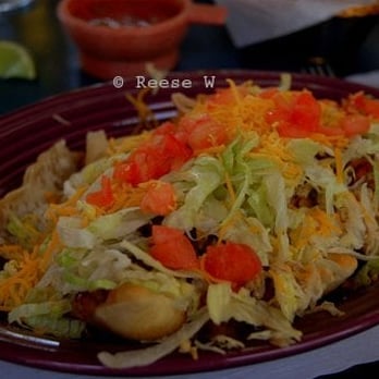 El Pinto - Chicken Stuffed Sopaipillas - New Mexican Cuisine Near Me - Albuquerque, New Mexico El Pinto - Chicken Stuffed Sopaipillas - New Mexican Cuisine Near Me - Albuquerque, New Mexico