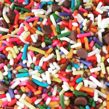 Twist-n-Shake - ows a pile of sprinkles - Ice Cream & Frozen Yogurt Near Me - Elyria, Ohio
