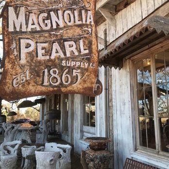 Magnolia Pearl - Women's Clothing Near Me - Fredericksburg, Texas Magnolia Pearl - Women's Clothing Near Me - Fredericksburg, Texas