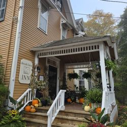 Brook Farm Inn - Oct 2026
