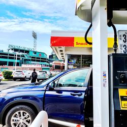 Shell - Shell gas next to Fenway Park