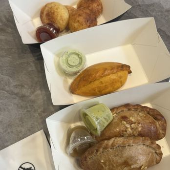 El Mirador En El Rio - Cheese balls, steak empanadas, another type empanadas - Latin American Near Me - Peoria, Illinois El Mirador En El Rio - Cheese balls, steak empanadas, another type empanadas - Latin American Near Me - Peoria, Illinois