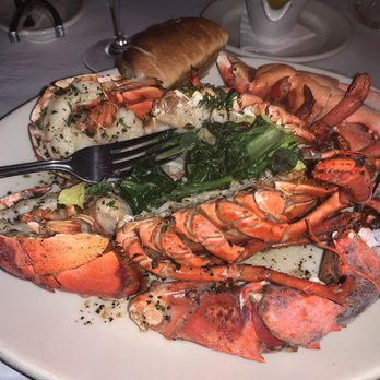 Perla's - Steamed lobster - Seafood Near Me - Austin, Texas