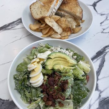 The MODERN Kitchen and Bar - Cobb Salad and Turkey Melt - Cocktail Bars Near Me - Long Beach, California