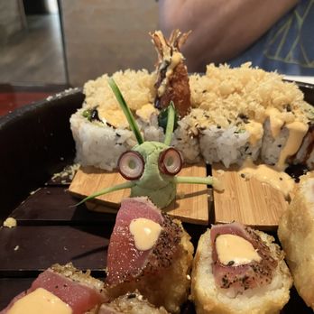 Miyabi Sushi - R21. Houston Roll (8pcs) R10. Crunchy Roll (8pcs) - Sushi Bars Near Me - Houston, Texas Miyabi Sushi - R21. Houston Roll (8pcs) R10. Crunchy Roll (8pcs) - Sushi Bars Near Me - Houston, Texas