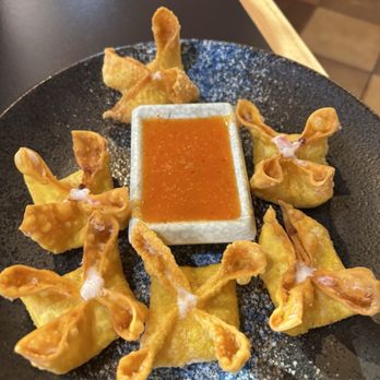 Noodle Mania - Cream cheese fried wontons- but had crab in them - Ramen Near Me - Greenville, North Carolina