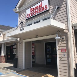 Bernal Corners - Signage
