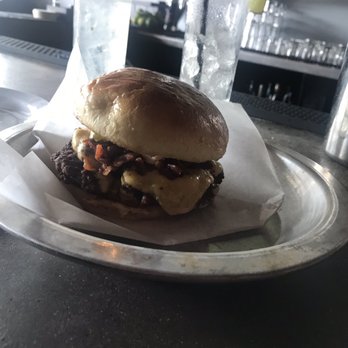 Delwood - Gastropubs Near Me - Cincinnati, Ohio Delwood - Gastropubs Near Me - Cincinnati, Ohio