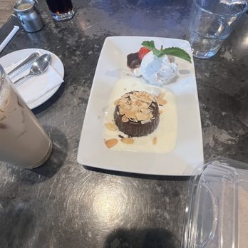 Bettolino Kitchen - Torta di Cioccolato - Italian Near Me - Redondo Beach, California